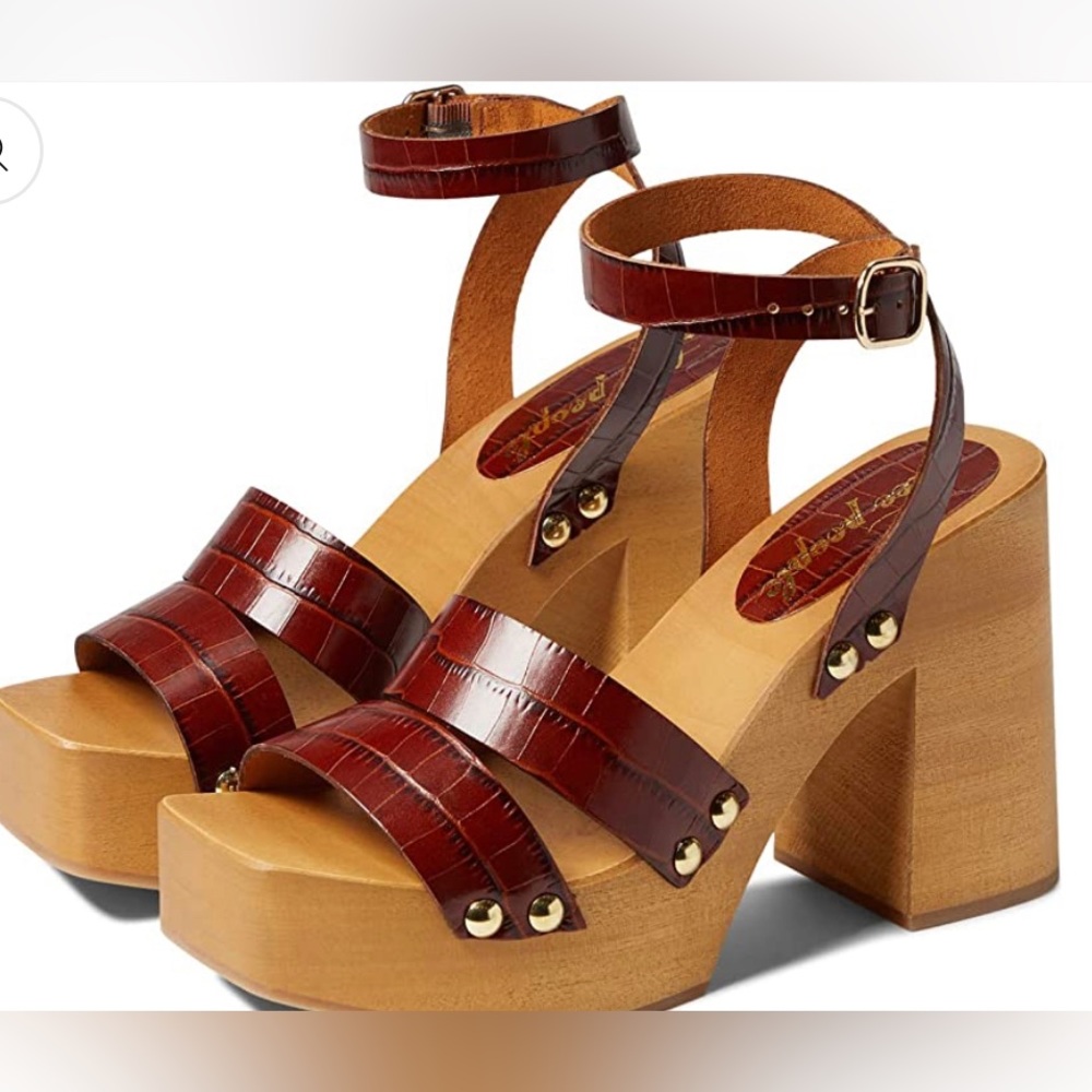 🆕 Free People Mallory Clogs